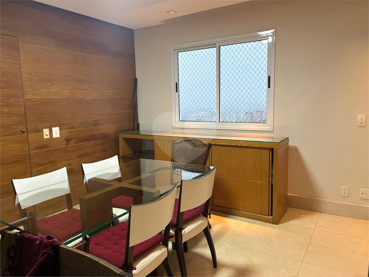 Apartamento à venda com 3 quartos, sendo 1 suíte, em Vila Guilherme, São Paulo, SP