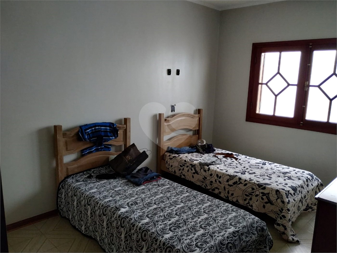Casa à venda com 5 quartos, sendo 3 suítes,  no condomínio Portella, Itu - SP