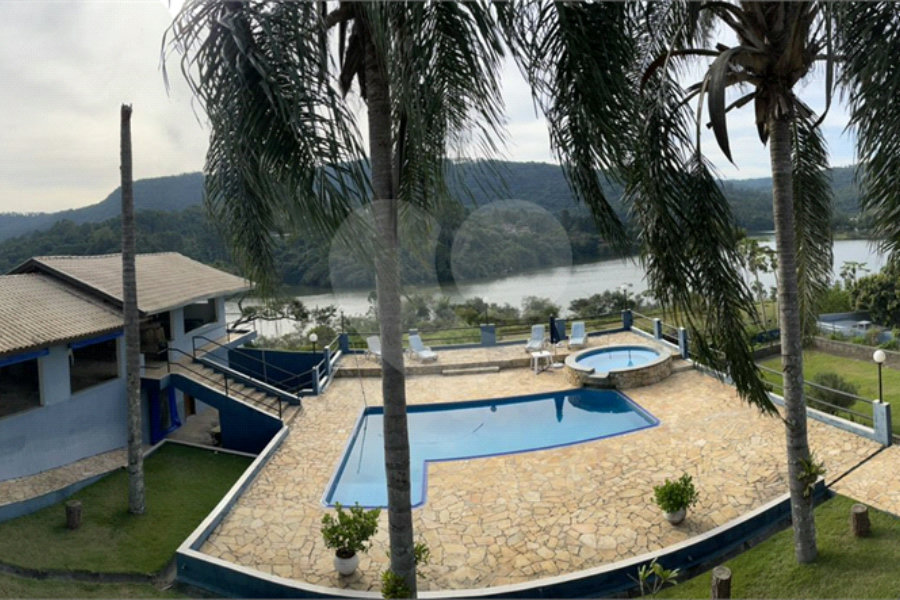 Casa à venda com 4 suítes no condomínio Campos de Mairiporã Gleba 1, Mairiporã - SP