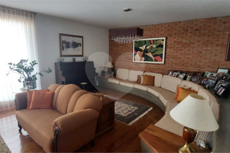Casa à venda ou para alugar com 5 suítes em Jardim Santa Rosália, Sorocaba, SP