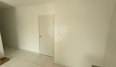 Apartamento à venda com 2 quartos em Cidade Jardim, São Carlos, SP