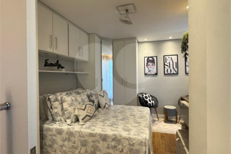 Apartamento à venda com 2 quartos, sendo 1 suíte, em Mooca, São Paulo, SP