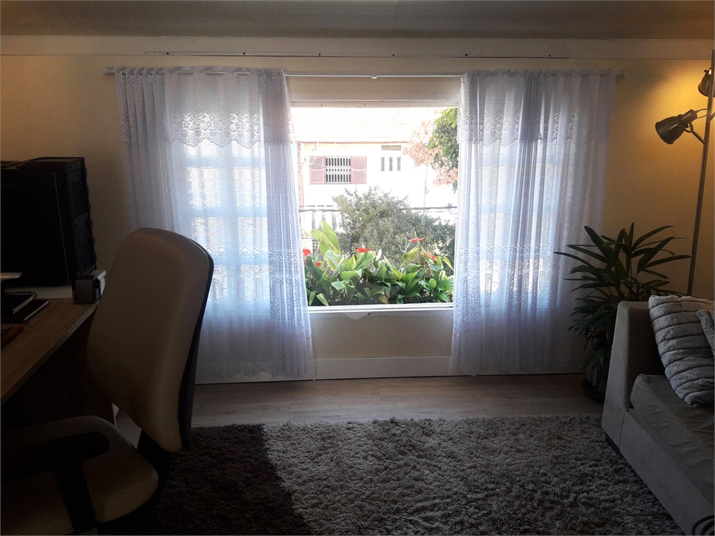Casa à venda com 3 quartos, sendo 1 suíte,  em Jardim Aeroporto, São Paulo, SP
