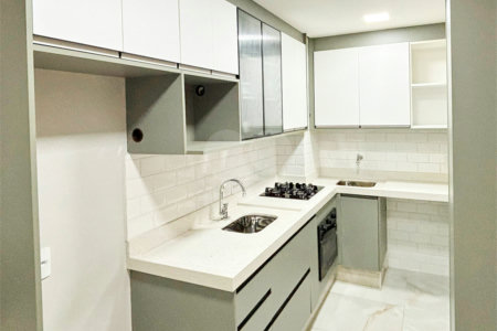 Apartamento à venda com 2 quartos em Santo Amaro, São Paulo, SP