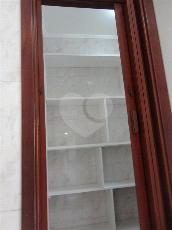 Casa à venda com 3 quartos, sendo 1 suíte, em Santa Marina, Valinhos, SP