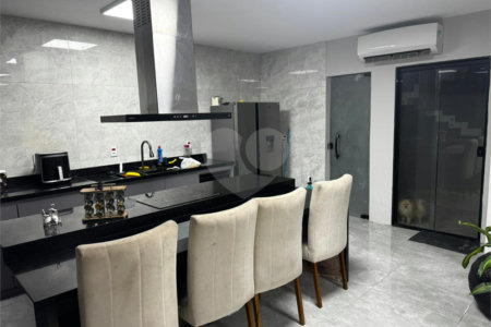 Casa à venda com 4 quartos, sendo 3 suítes, em Campo Grande, Rio de Janeiro, RJ