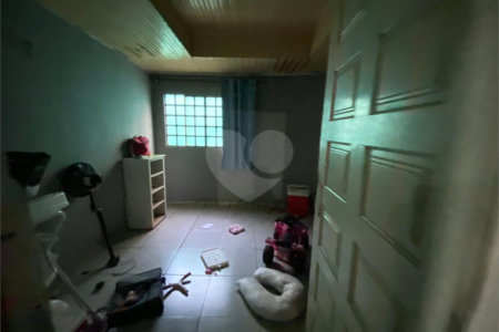 Casa à venda com 3 quartos em Bairro Santa Isabel, Ponta Porã, MS