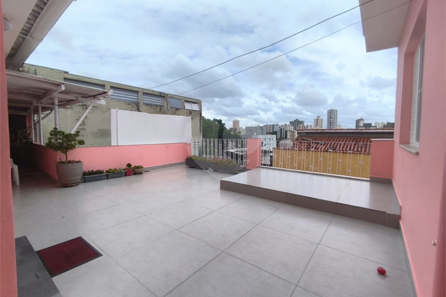 Sobrado à venda com 4 quartos, sendo 1 suíte,  em Vila Aurora (zona Norte), São Paulo, SP