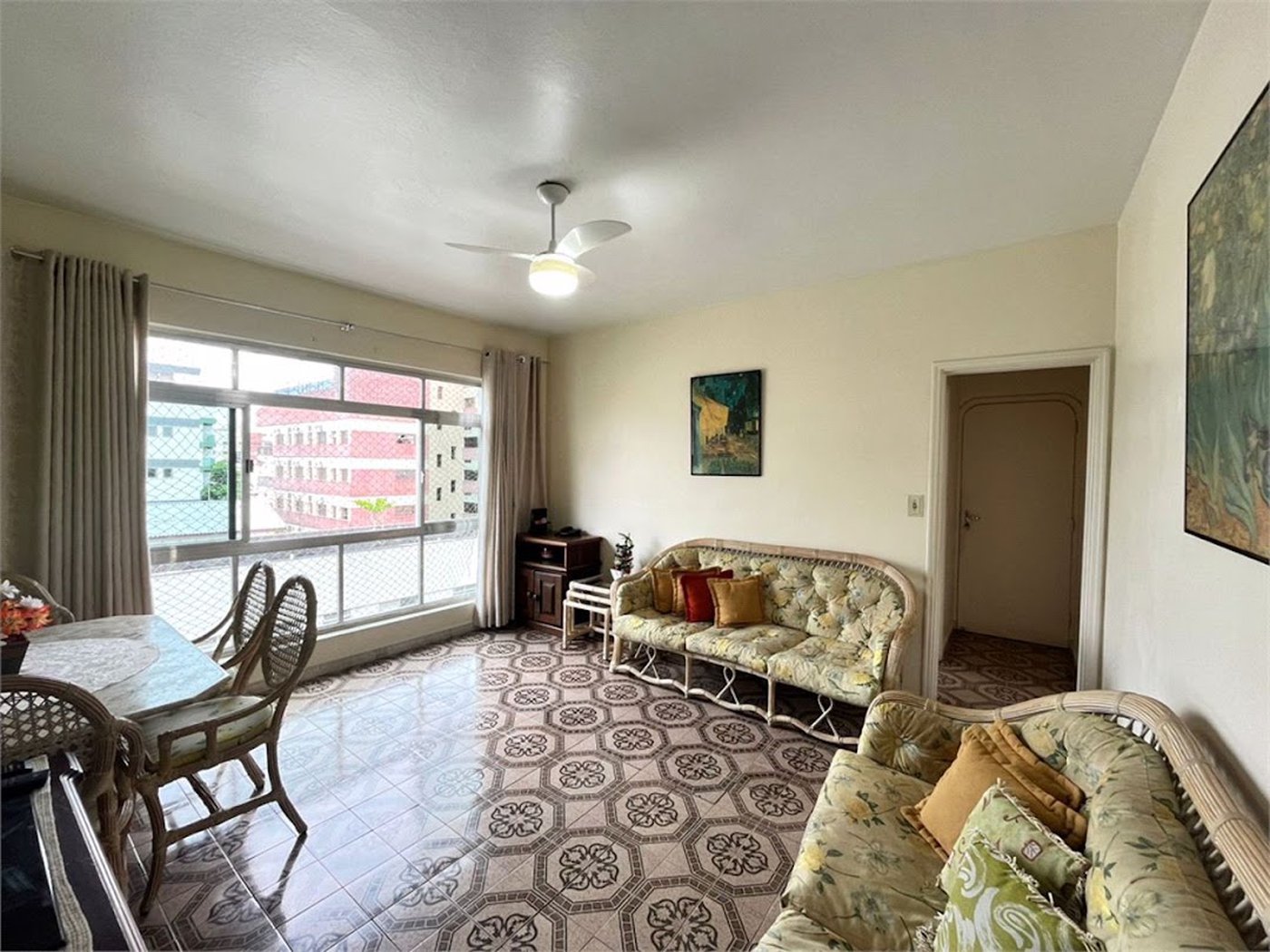 Apartamento Residencial à venda, Enseada, Guarujá - AP0481.