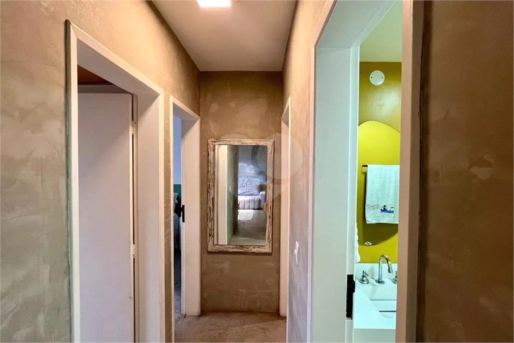 Apartamento à venda com 3 quartos, sendo 1 suíte, em Vila Madalena, São Paulo, SP