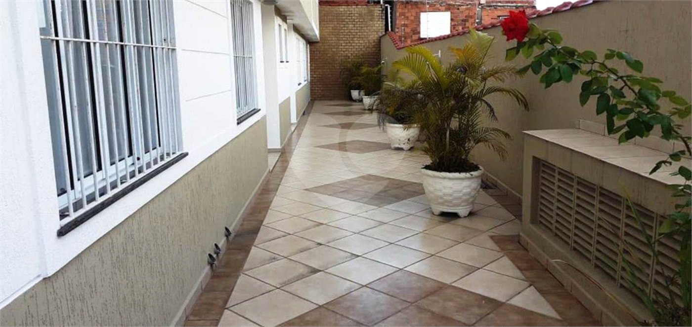 Casa à venda com 3 quartos, sendo 1 suíte, no condomínio Villagio de Lucca II, São Paulo - SP