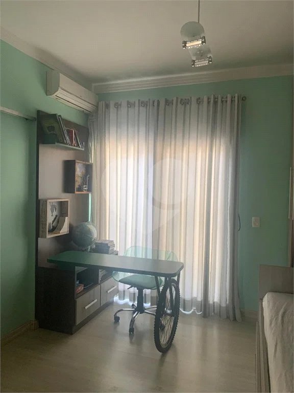 Casa à venda com 4 quartos, sendo 1 suíte, no condomínio Ibiaram, Itupeva - SP