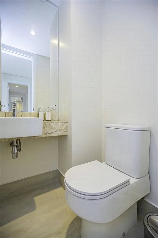 Apartamento à venda com 3 suítes em Cidade Jardim, São Paulo, SP