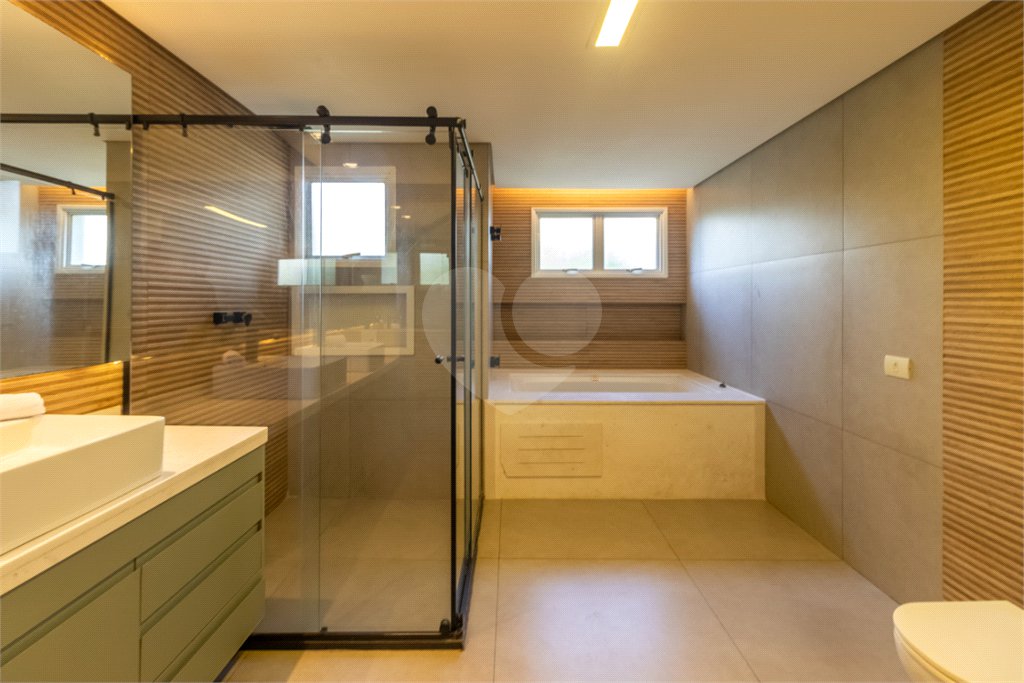 Apartamento à venda com 3 suítes em Alto da Boa Vista, São Paulo, SP