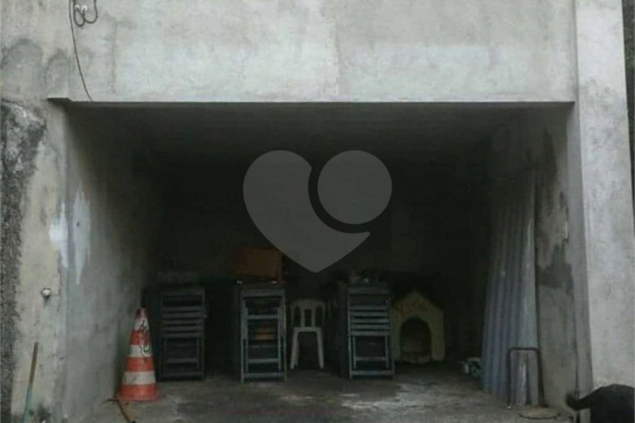 Casa à venda com 3 quartos, sendo 1 suíte,  em Horto, São Paulo, SP
