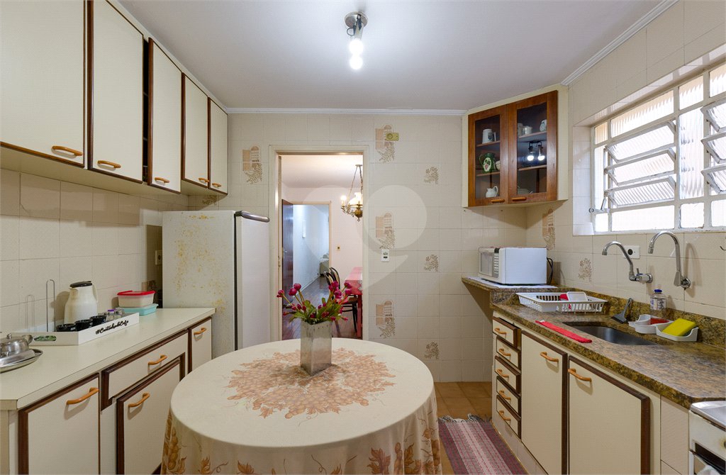 Casa à venda com 3 quartos, sendo 1 suíte,  em Campo Belo, São Paulo, SP