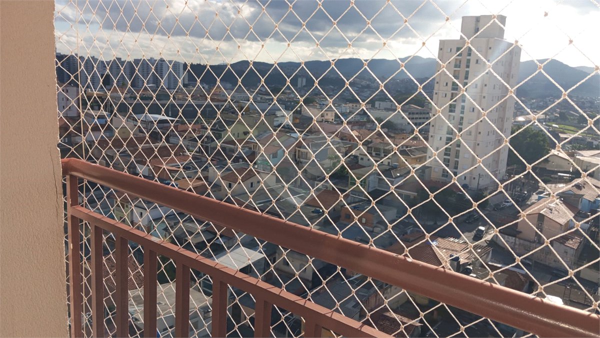 Apartamento à venda com 3 quartos, sendo 1 suíte,  em Picanço, Guarulhos, SP