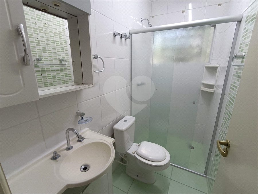 Chácara à venda com 4 quartos, sendo 1 suíte, em Vila Vilma (mailasqui), São Roque, SP