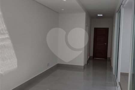 Casa à venda com 4 suítes no condomínio Estância Marambaia, Vinhedo - SP