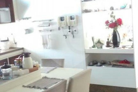 Casa à venda com 3 quartos, sendo 1 suíte, em Tucuruvi, São Paulo, SP