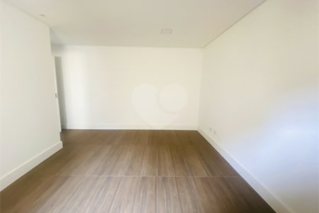 Apartamento para alugar com 3 suítes em Baeta Neves, São Bernardo do Campo, SP