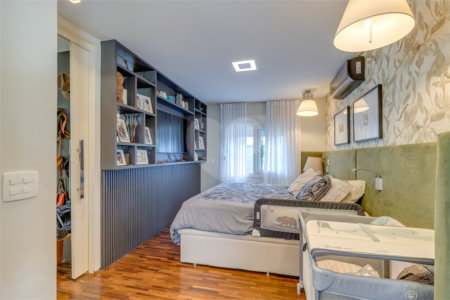 Casa à venda com 4 suítes no condomínio Residencial Canumã, São Paulo - SP