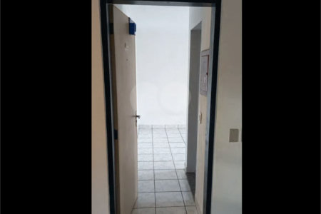 Apartamento para alugar com 2 quartos em Jardim da Glória, Cotia, SP