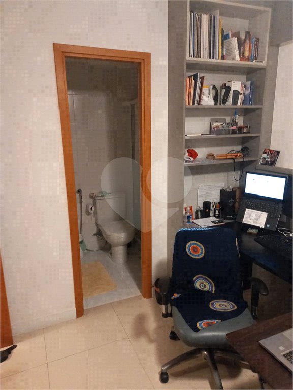 Apartamento à venda com 3 quartos, sendo 1 suíte, em Rio Comprido, Rio de Janeiro, RJ