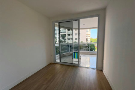 Apartamento à venda com 2 quartos, sendo 1 suíte,  em Camorim, Rio de Janeiro, RJ
