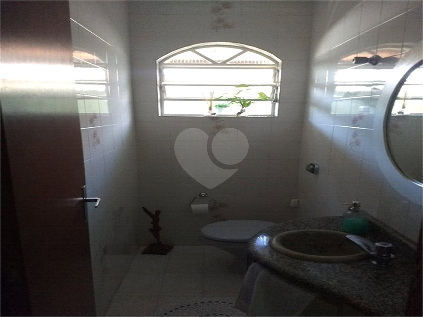 Casa à venda com 3 quartos, sendo 1 suíte, em Vila Galvão, Guarulhos, SP