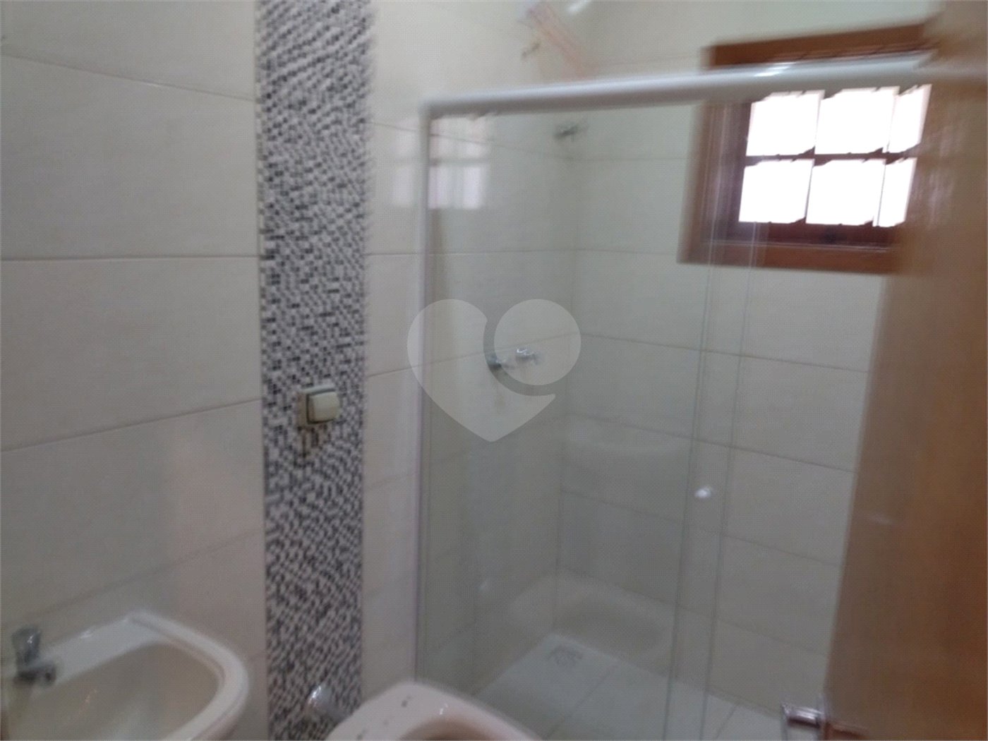 Casa Térrea à venda com 3 quartos, sendo 1 suíte, em Jardim das Cerejeiras, Atibaia, SP