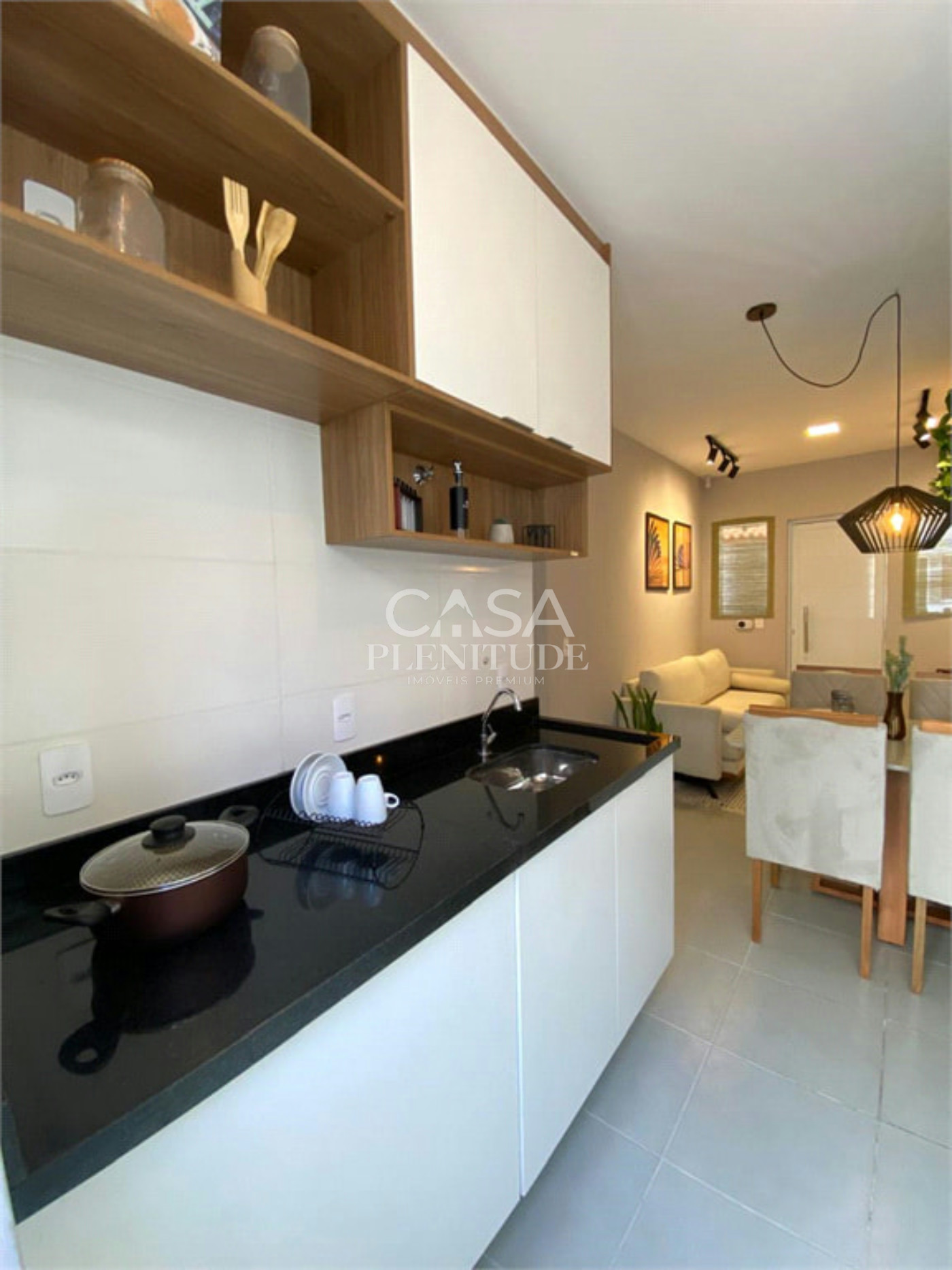 Casa em condomínio à venda com 2 quartos em Caguassu, Sorocaba, SP