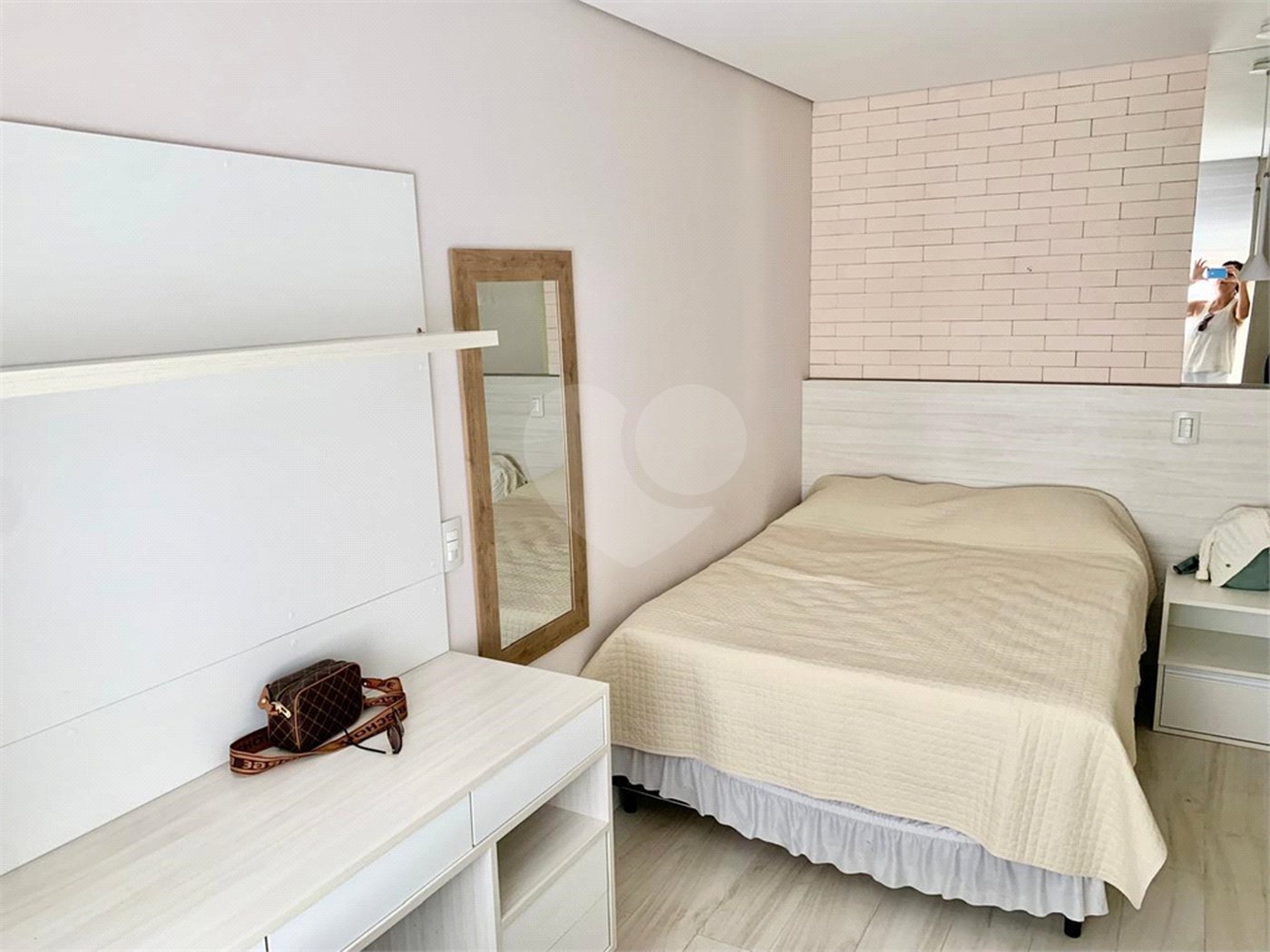 Apartamento à venda com 2 quartos, sendo 1 suíte, em Alto da Lapa, São Paulo, SP