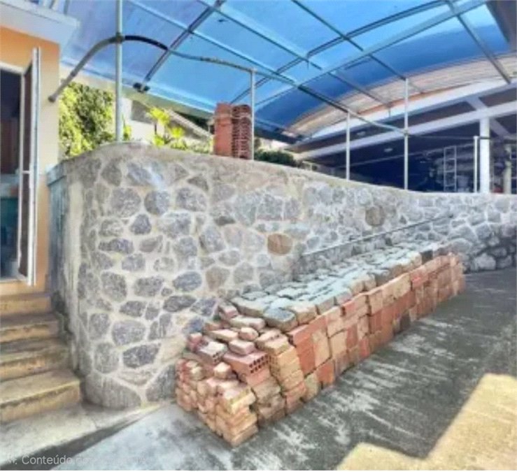 Casa à venda com 3 quartos, sendo 2 suítes, em Jardim Botânico, Rio de Janeiro, RJ