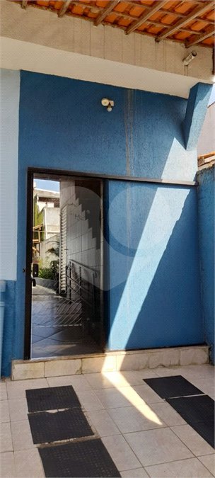 Sobrado à venda com 6 quartos, sendo 3 suítes, em Vila Divina Pastora, São Paulo, SP
