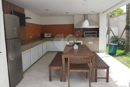 Apartamento à venda com 2 quartos, sendo 1 suíte,  em Vila Cordeiro, São Paulo, SP
