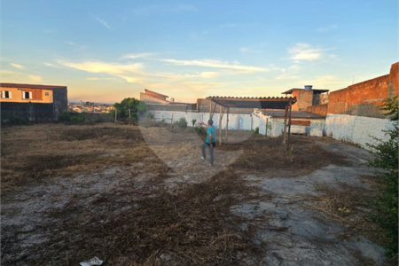Terreno à venda em Vila Romanópolis, Ferraz de Vasconcelos, SP