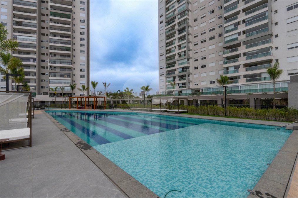 Apartamento à venda com 2 suítes em Santo Amaro, São Paulo, SP