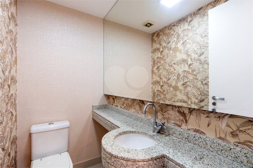 Apartamento à venda com 3 suítes em Brooklin, São Paulo, SP