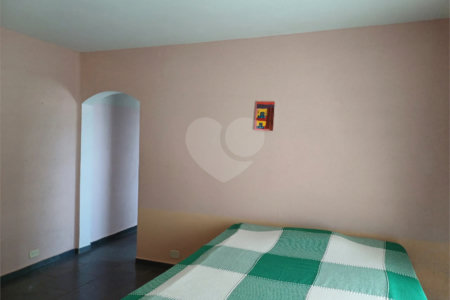 Casa à venda com 3 quartos, sendo 1 suíte, em Alpes D'ouro, Bom Jesus dos Perdões, SP