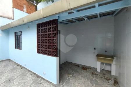 Casa de Vila à venda com 3 quartos, sendo 1 suíte,  em Jardim Esmeralda, São Paulo, SP