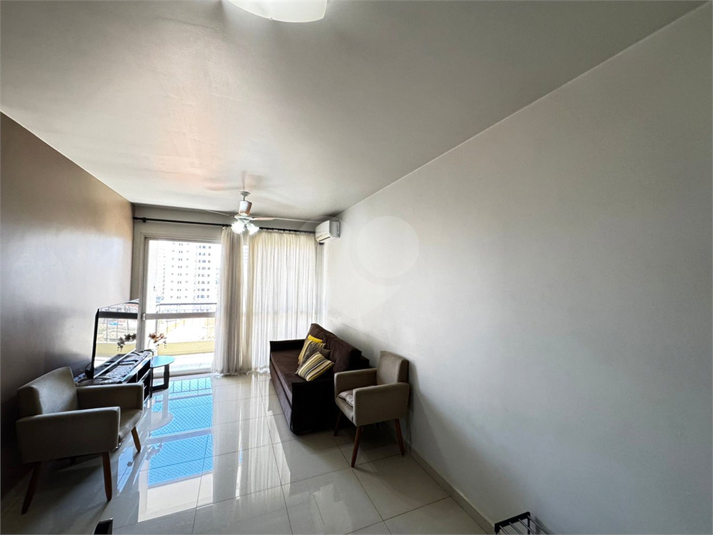 Apartamento à venda com 2 quartos, sendo 1 suíte,  em Vila Seixas, Ribeirão Preto, SP