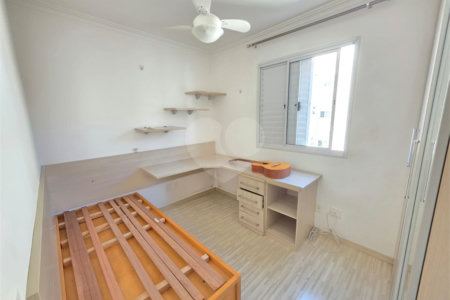 Apartamento à venda com 4 quartos, sendo 1 suíte, em Vila Polopoli, São Paulo, SP