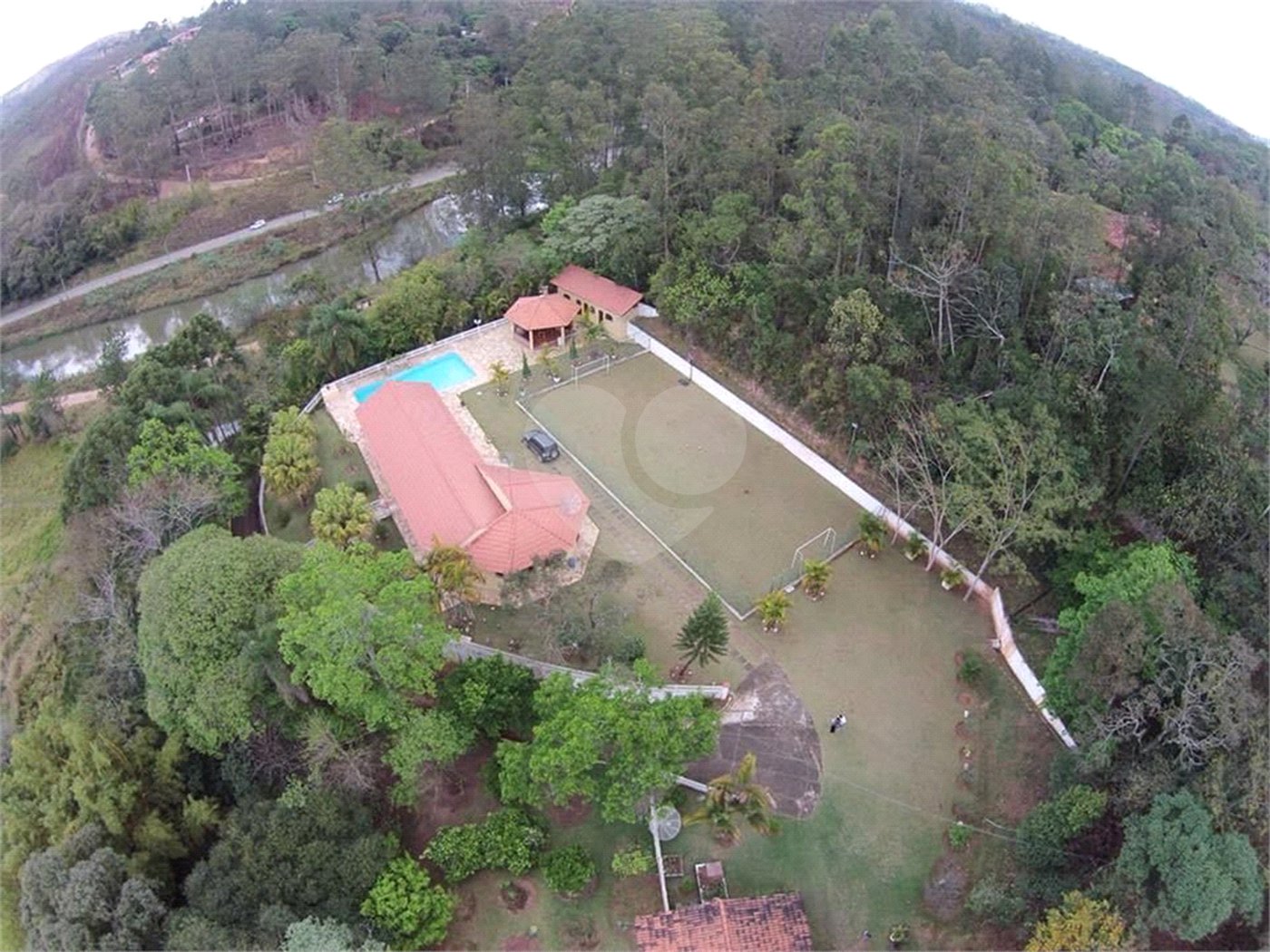 Sítio à venda com 3 quartos, sendo 1 suíte,  em Rio Acima, Mairiporã, SP