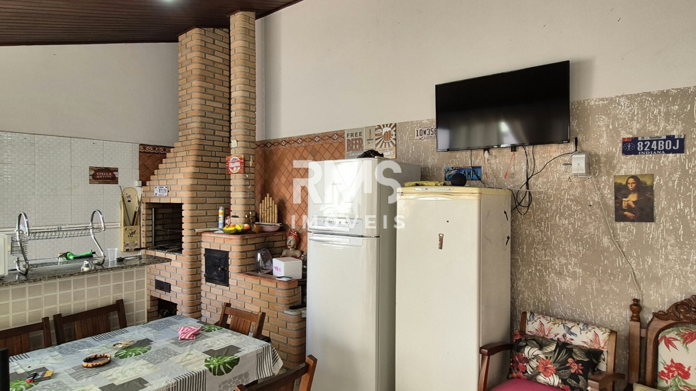 Casa à venda com 3 suítes no condomínio Granja Olga II, Sorocaba - SP