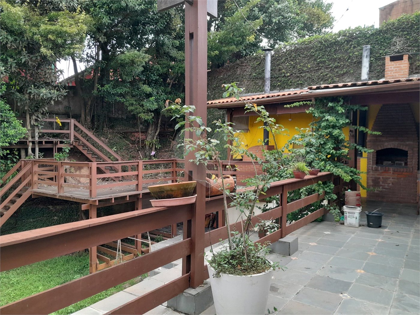 Sobrado à venda com 6 quartos, sendo 3 suítes, em Rolinópolis, São Paulo, SP