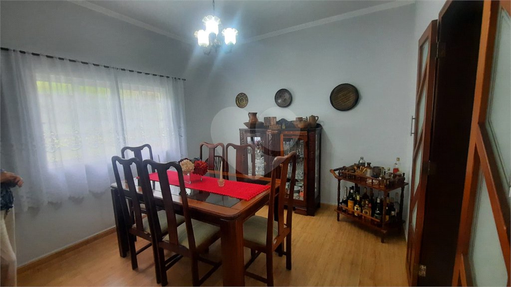 Casa à venda com 4 quartos, sendo 1 suíte,  em Vila Rosália, Guarulhos, SP