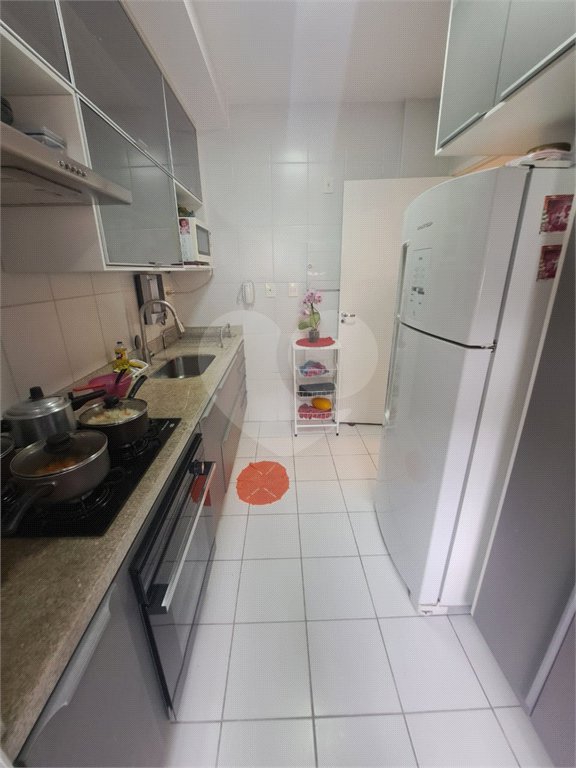 Apartamento à venda com 3 quartos, sendo 1 suíte, em Jardim Peri, São Paulo, SP