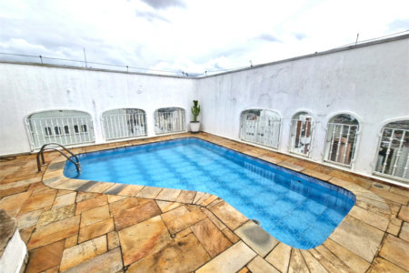 Cobertura à venda ou para alugar com 5 quartos, sendo 4 suítes,  em Jardim Marajoara, São Paulo, SP
