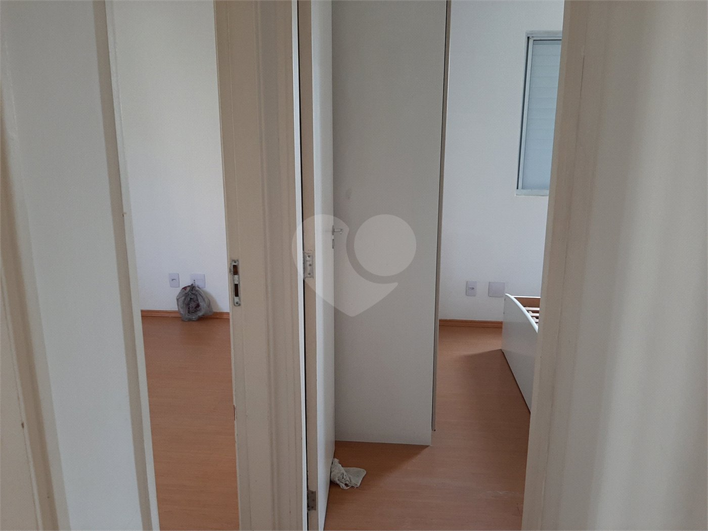 Apartamento à venda ou para alugar com 3 quartos, sendo 1 suíte,  em Vila Suzana, São Paulo, SP